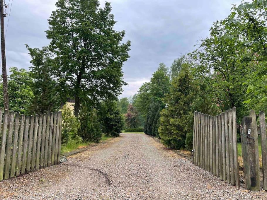 Komfortowy Dom W Lesie Miedzichowo Buitenkant foto